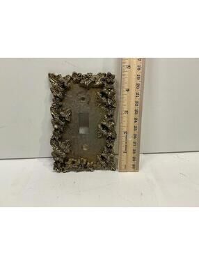 Vintage Ornate Floral Metal Light Switch Cover Plate Single Toggle Brass Tone